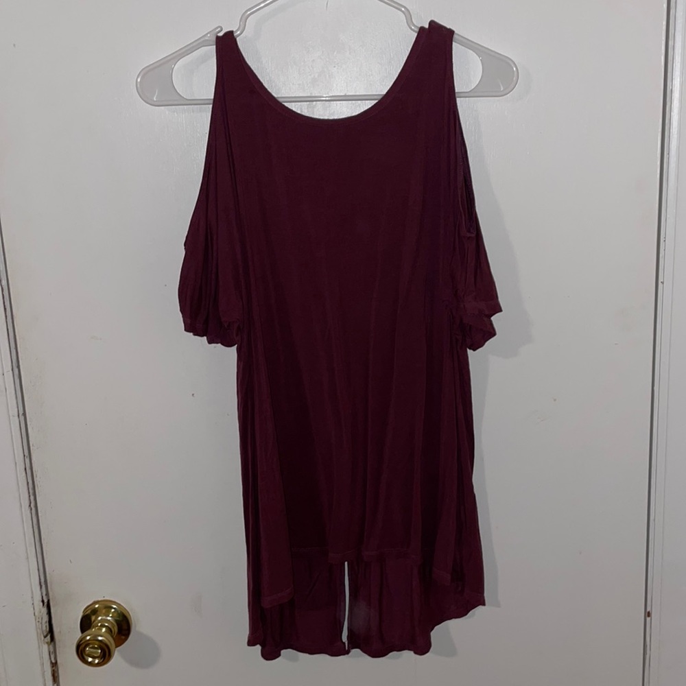 American Eagle top